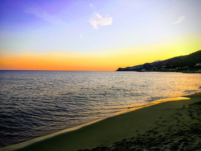 Do you know what "ENERGY TOURISM" is? Run away from winter and pay for heating in warmer regions.